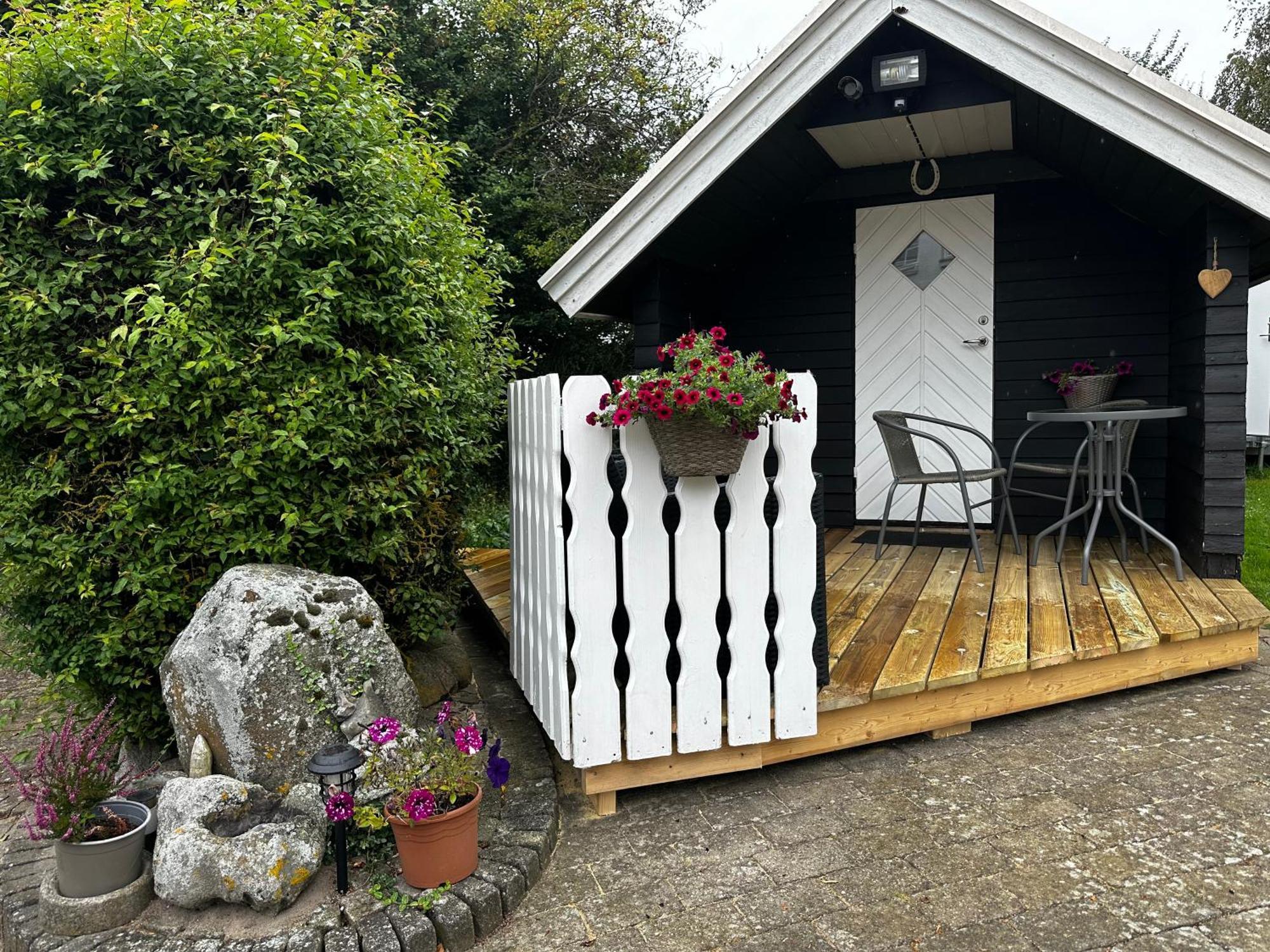 Stunning Romantic Cabin Close To Baltic See Idestrup Exterior photo